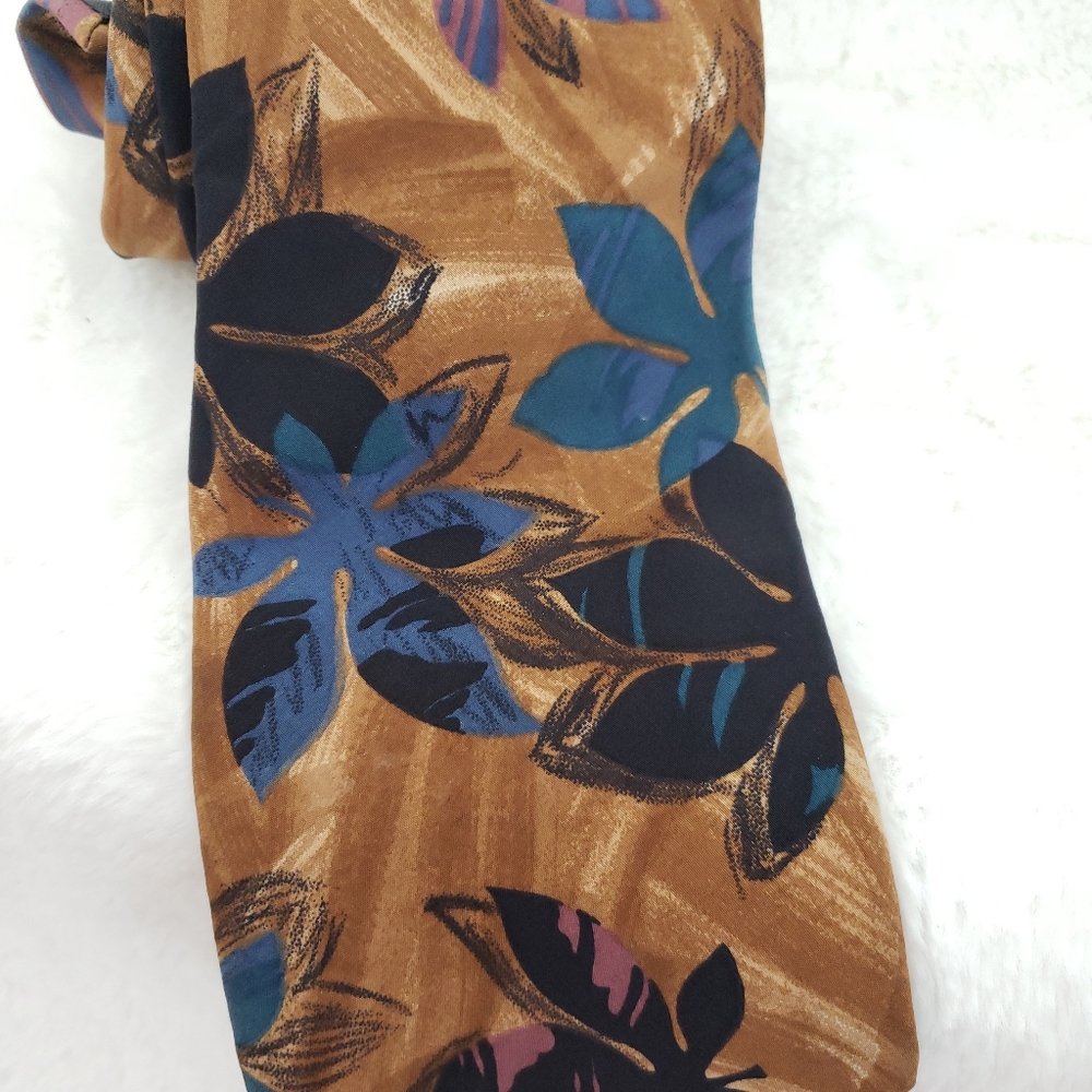 Christian Dior Italian Silk Tie - Picture 2 of 2